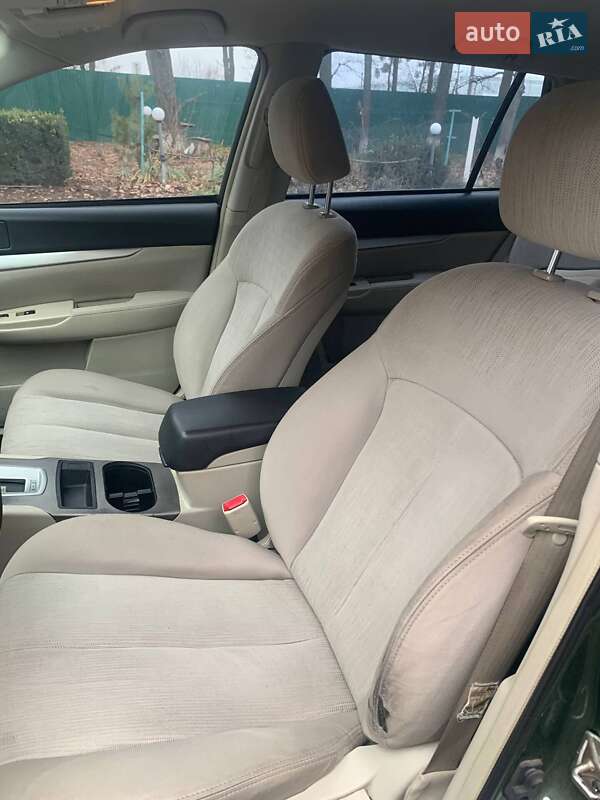 Универсал Subaru Outback 2013 в Умани