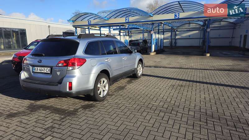 Универсал Subaru Outback 2013 в Киеве фото 5 Универсал Subaru Outback 2013 в Киеве
