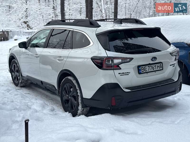 Универсал Subaru Outback 2021 в Киеве