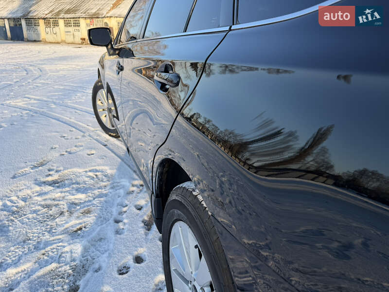 Универсал Subaru Outback 2015 в Хороле
