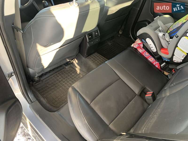 Универсал Subaru Outback 2014 в Киеве фото 23 Универсал Subaru Outback 2014 в Киеве