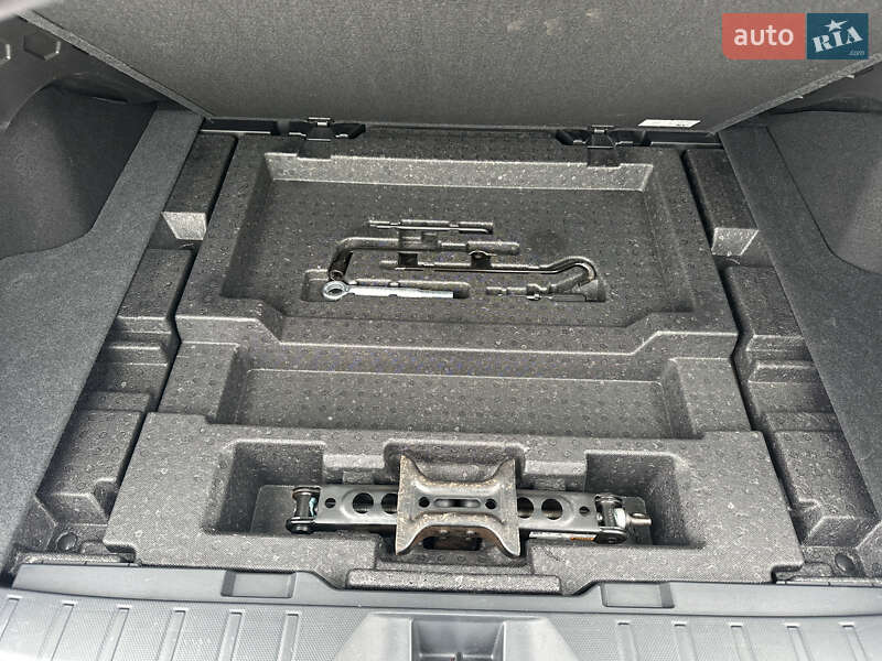 Внедорожник / Кроссовер Subaru Outback 2022 в Ровно