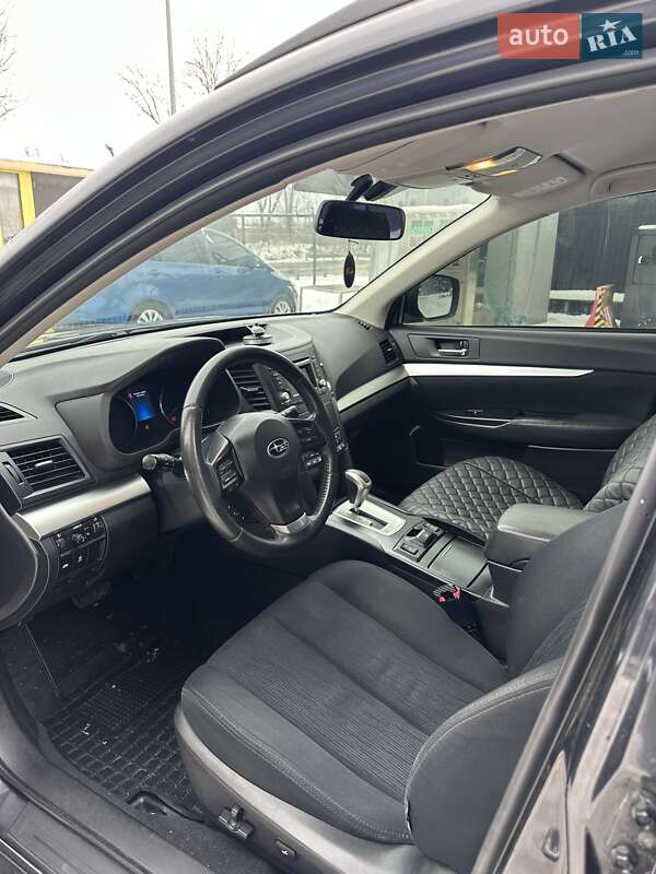 Универсал Subaru Outback 2012 в Жмеринке