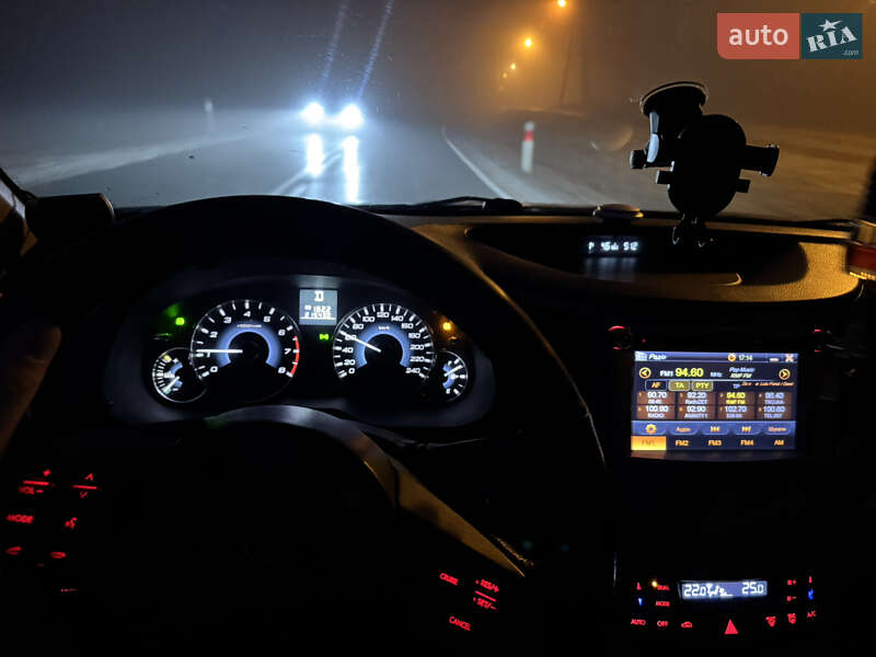 Универсал Subaru Outback 2010 в Львове