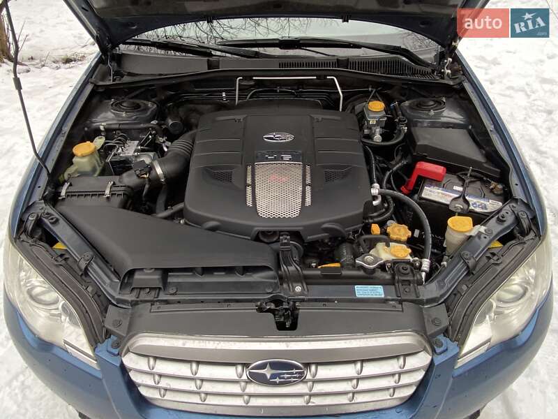 Универсал Subaru Outback 2008 в Киеве