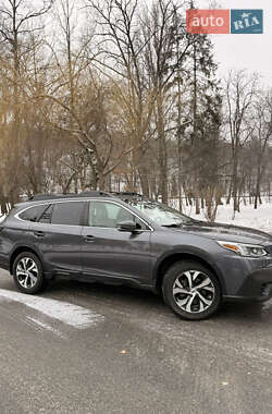 Позашляховик / Кросовер Subaru Outback 2020 в Києві