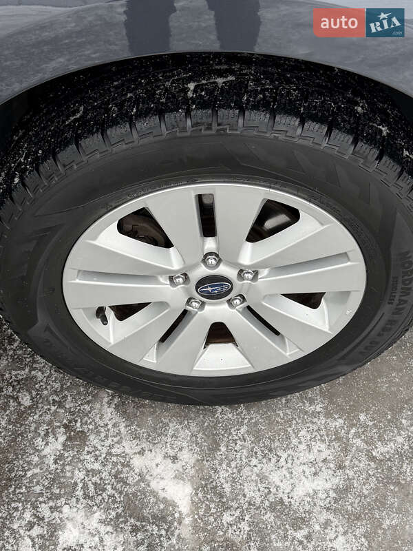 Универсал Subaru Outback 2014 в Киеве