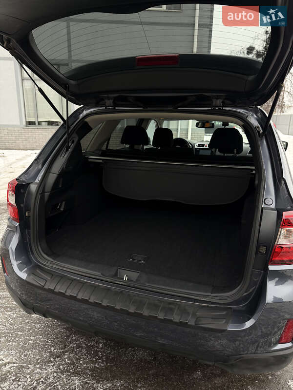 Универсал Subaru Outback 2014 в Киеве