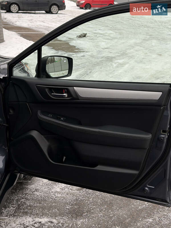 Универсал Subaru Outback 2014 в Киеве