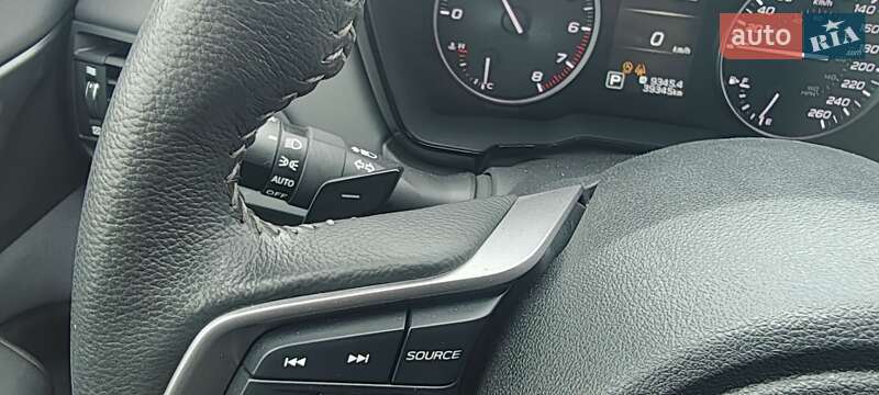 Универсал Subaru Outback 2023 в Киеве