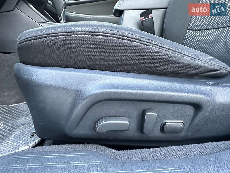 Універсал Subaru Outback 2017 в Києві