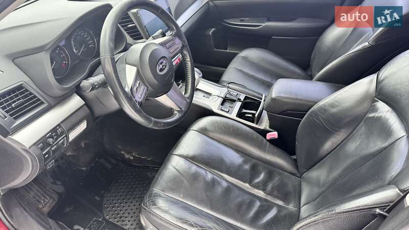 Універсал Subaru Outback 2010 в Києві