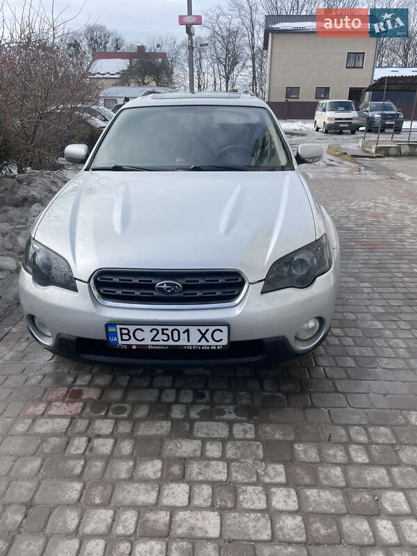 Subaru Outback 2005