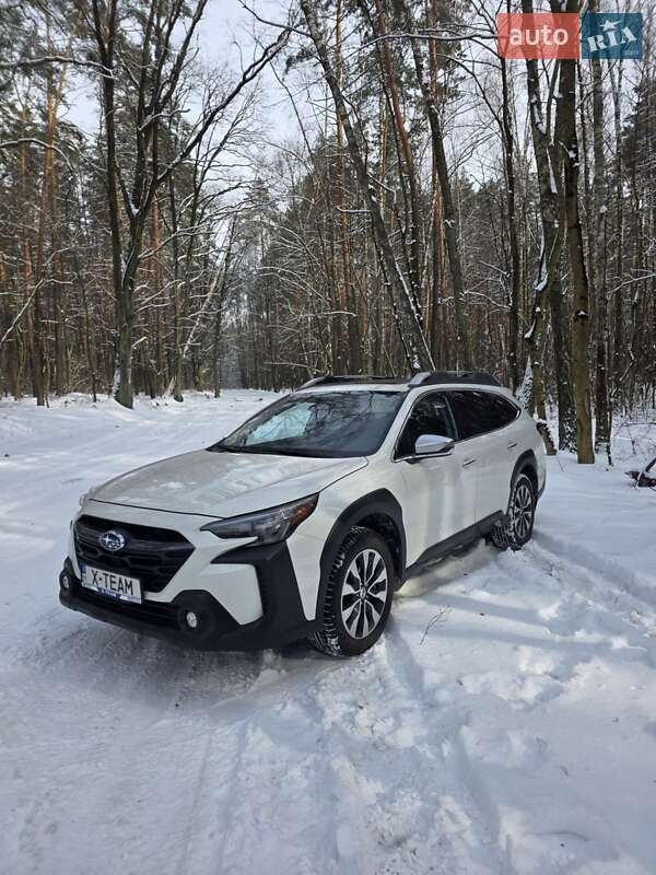 Внедорожник / Кроссовер Subaru Outback 2023 в Киеве
