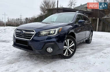 Универсал Subaru Outback 2018 в Киеве