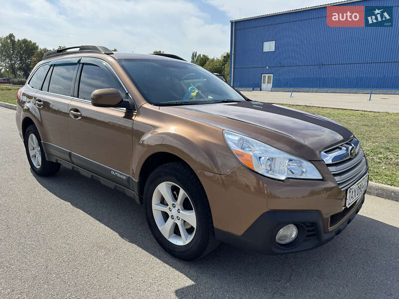 Subaru Outback 2013