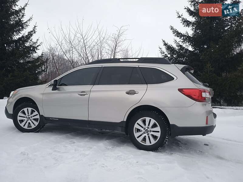 Універсал Subaru Outback 2015 в Житомирі