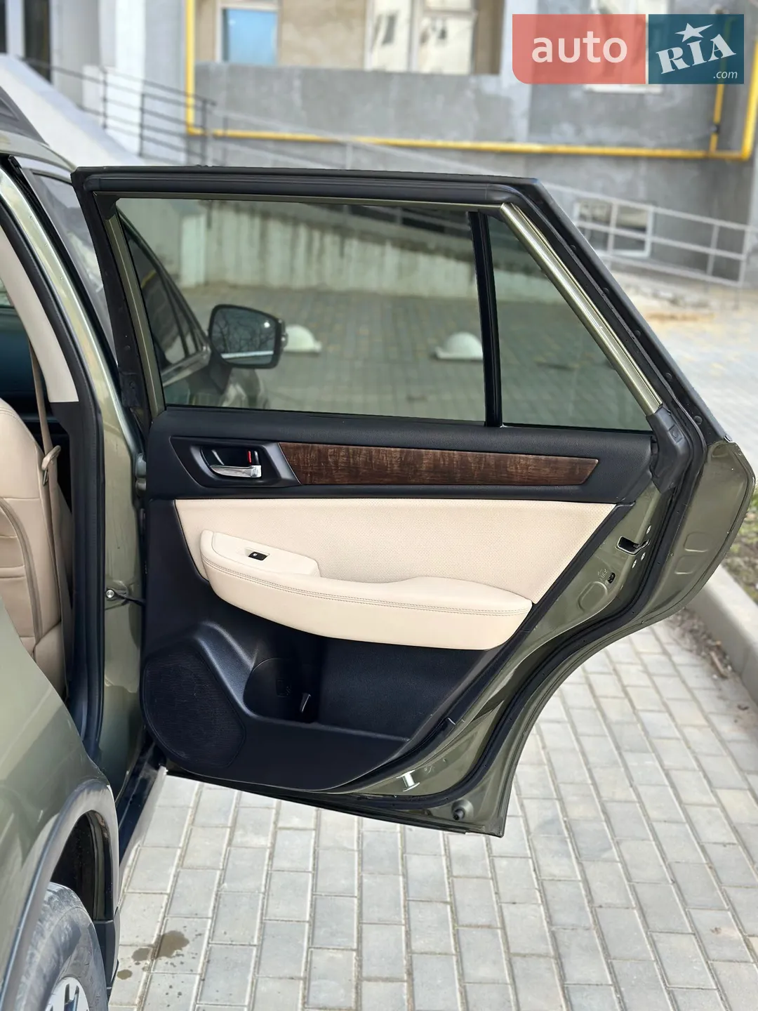 2015 Subaru Outback - мініатюра 26