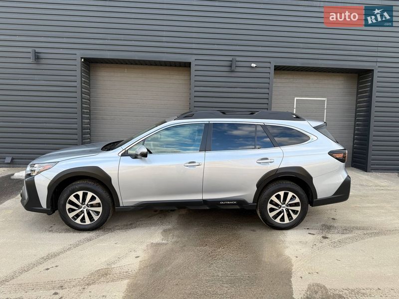 Универсал Subaru Outback 2022 в Киеве