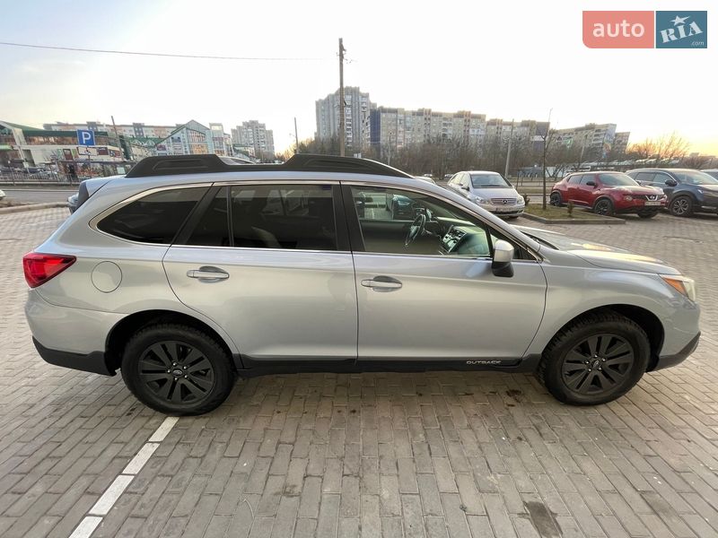Универсал Subaru Outback 2015 в Львове