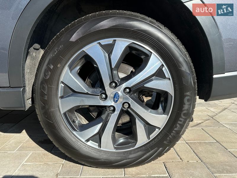 Внедорожник / Кроссовер Subaru Outback 2022 в Киеве