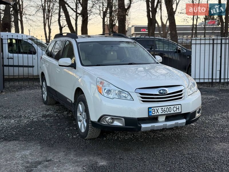 Універсал Subaru Outback 2011 в Хмельницькому