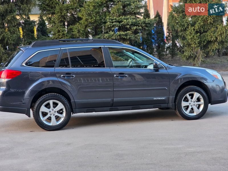 Універсал Subaru Outback 2012 в Тернополі