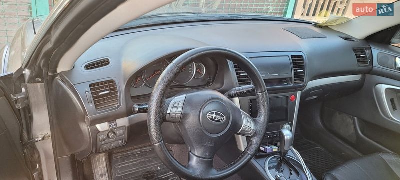 Универсал Subaru Outback 2007 в Днепре