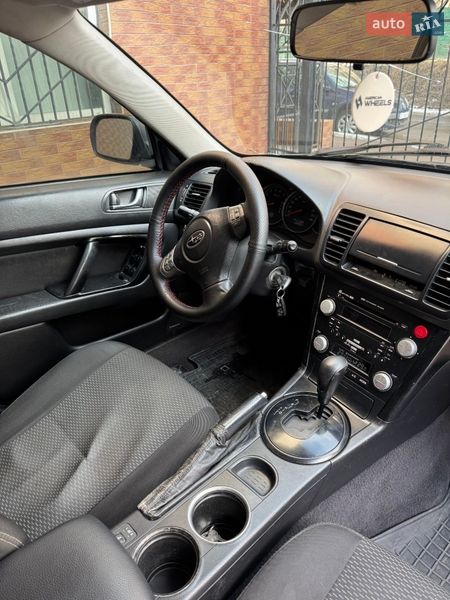 Универсал Subaru Outback 2006 в Черновцах