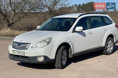 Універсал Subaru Outback 2011 в Житомирі