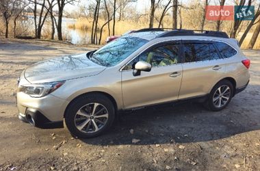 Універсал Subaru Outback 2017 в Дніпрі