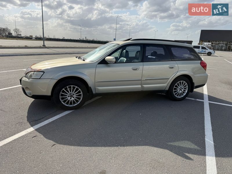 Універсал Subaru Outback 2005 в Дніпрі