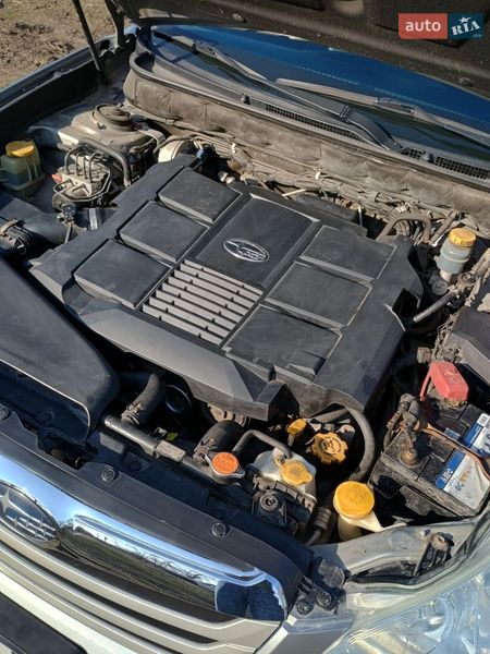 Универсал Subaru Outback 2010 в Каменском