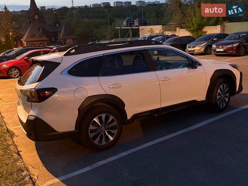 Універсал Subaru Outback 2022 в Харкові