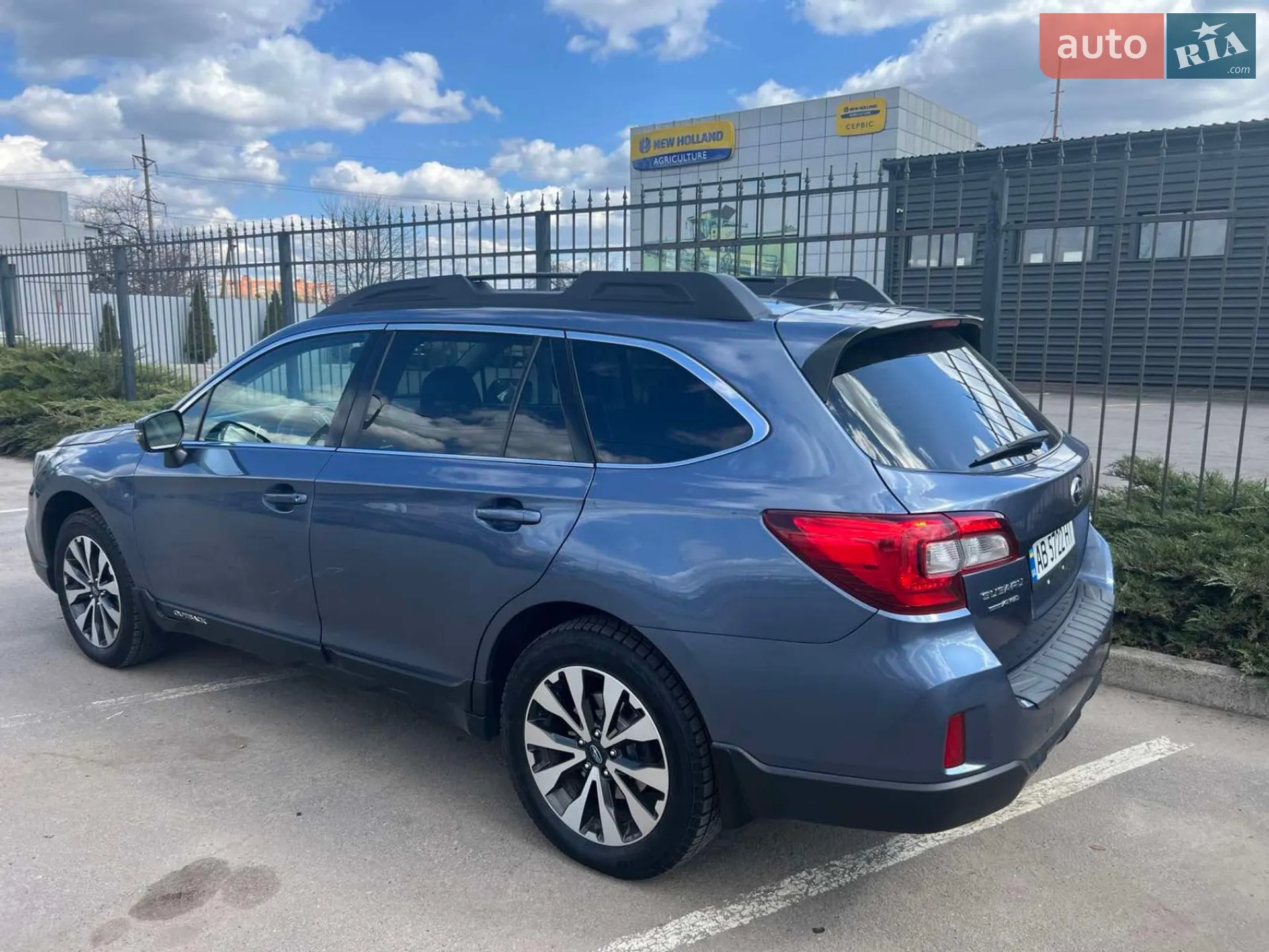2017 Subaru Outback - мініатюра 12