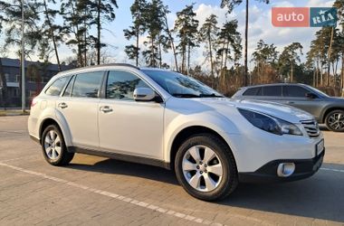 Універсал Subaru Outback 2011 в Бучі