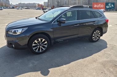 Универсал Subaru Outback 2017 в Киеве