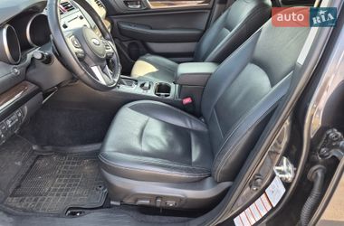 Универсал Subaru Outback 2017 в Киеве