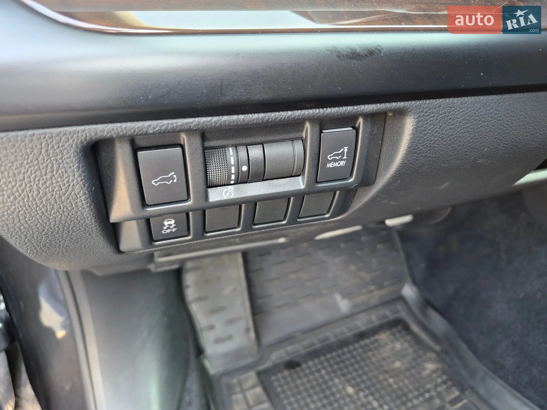 2017 Subaru Outback - мініатюра 13