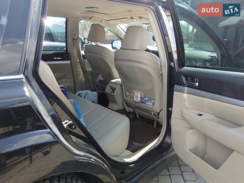 Универсал Subaru Outback 2013 в Белогорье