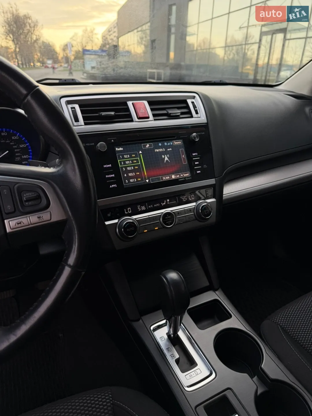 2015 Subaru Outback - мініатюра 13