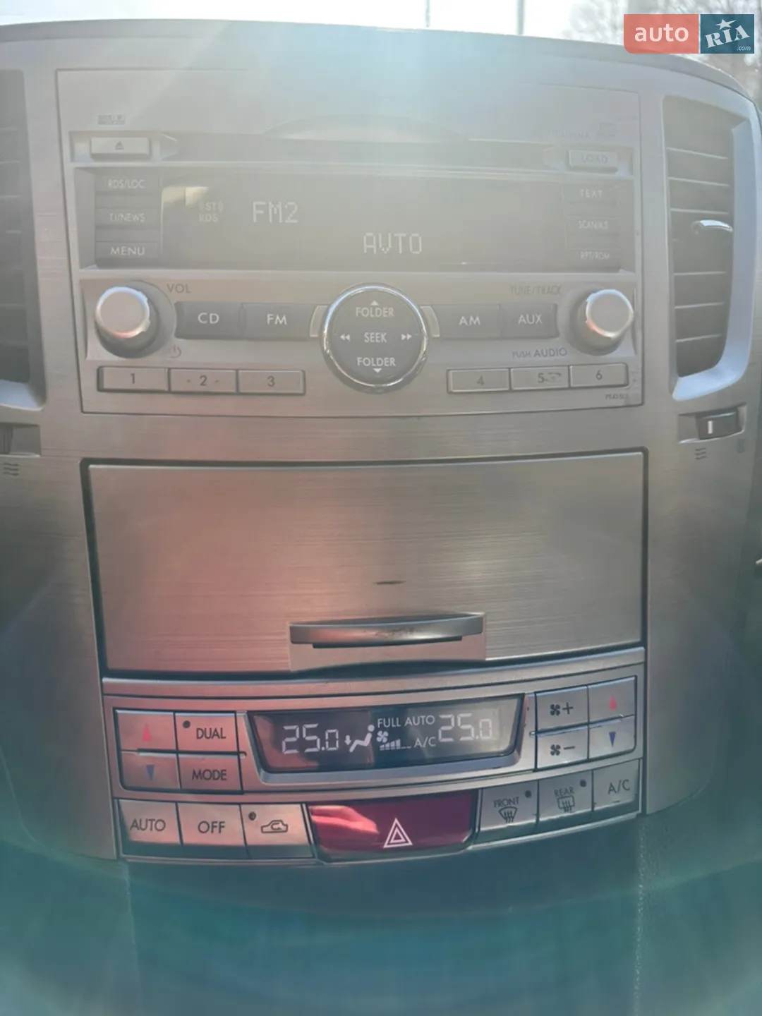 2011 Subaru Outback - мініатюра 10