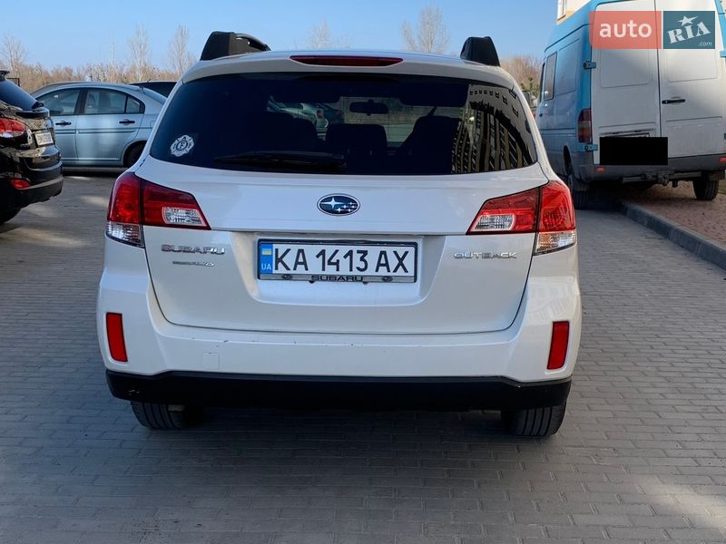 Универсал Subaru Outback 2013 в Вишневом фото 7 Универсал Subaru Outback 2013 в Вишневом