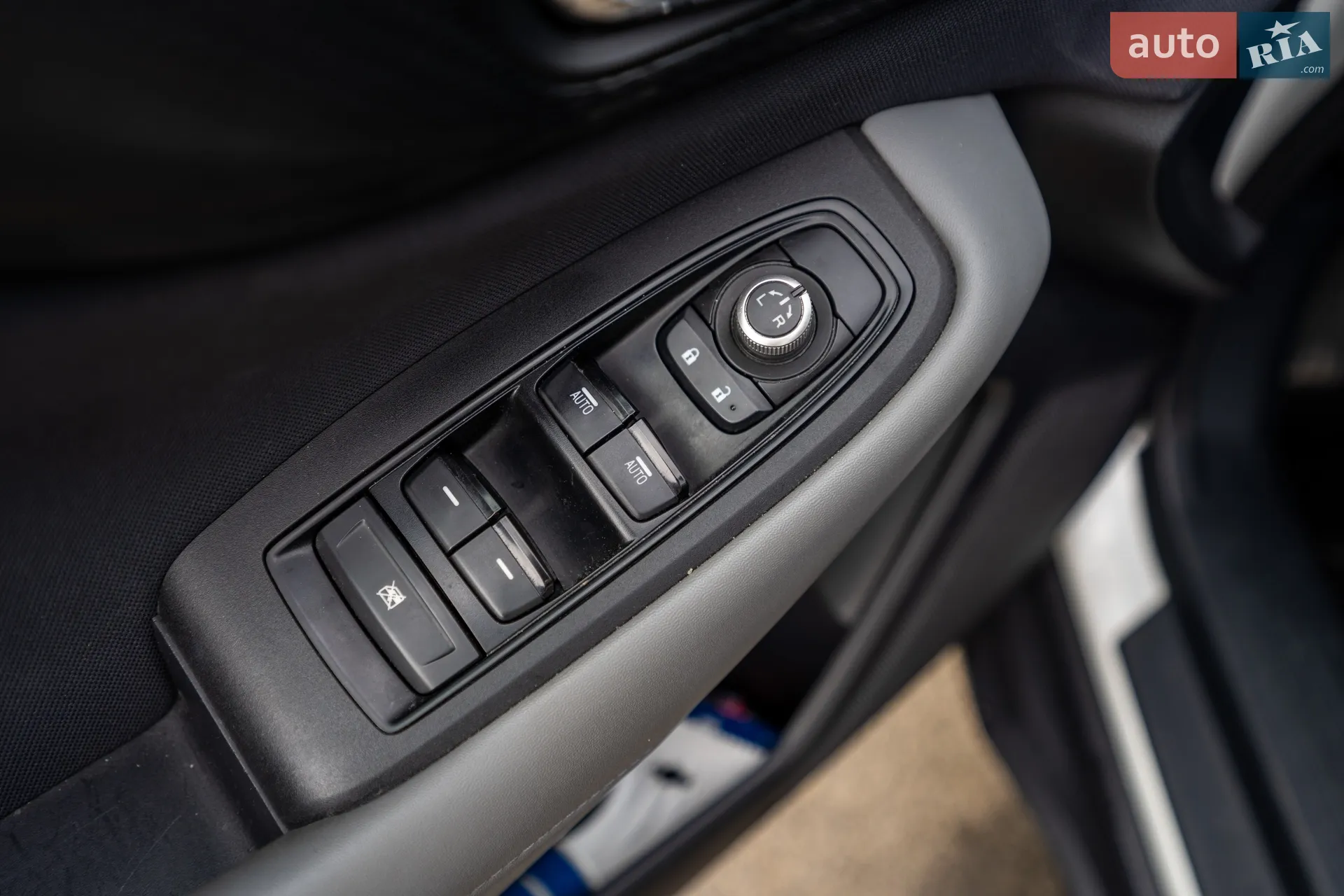 2019 Subaru Outback - мініатюра 18