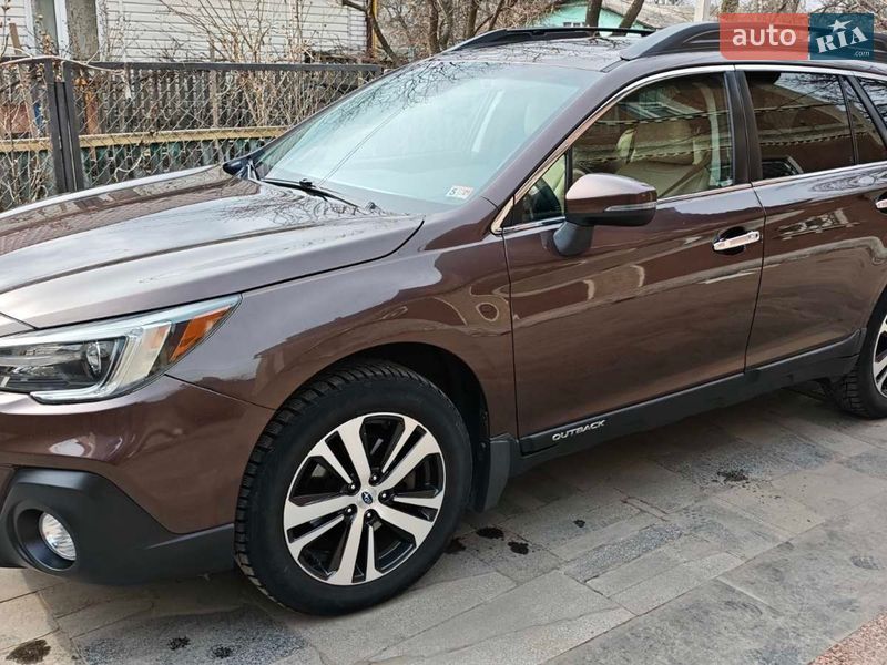 Універсал Subaru Outback 2019 в Житомирі