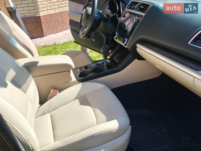 Універсал Subaru Outback 2019 в Житомирі