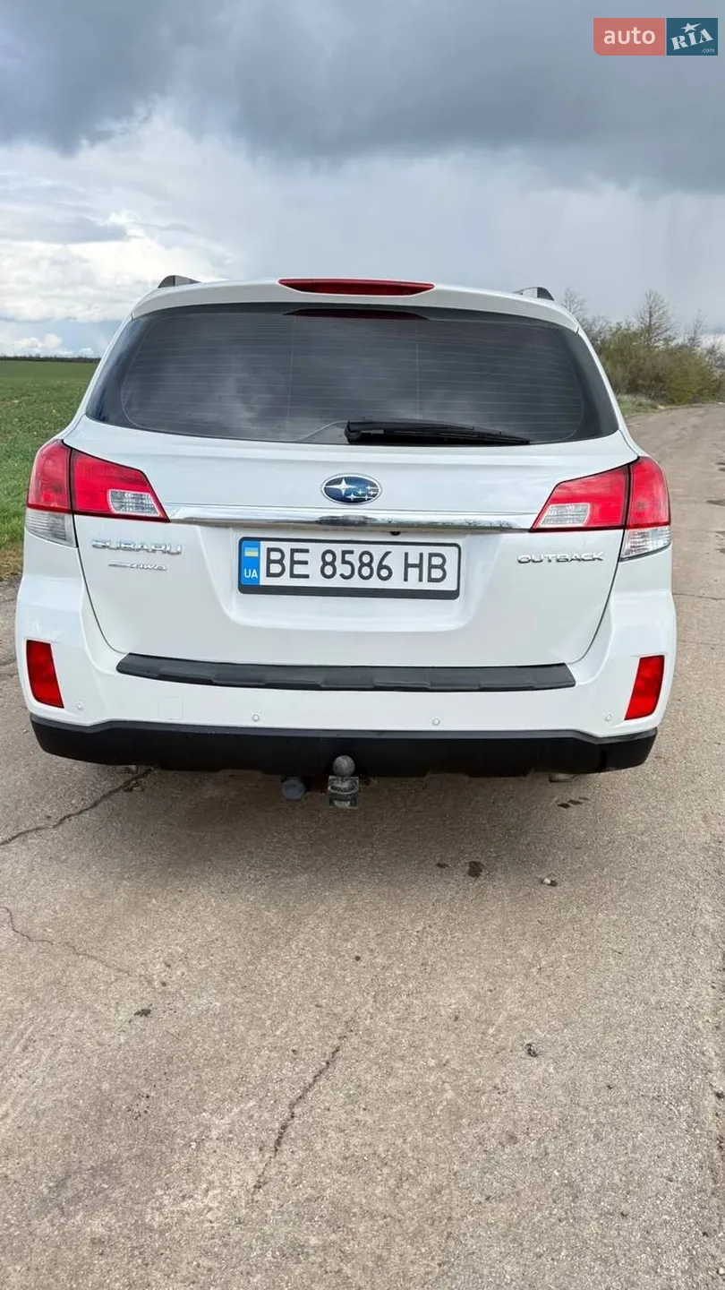 2010 Subaru Outback - мініатюра 6