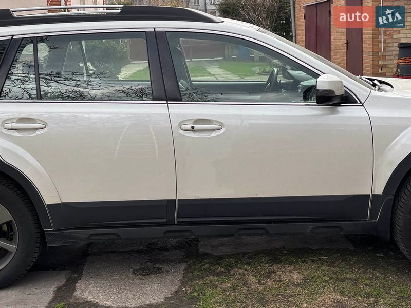 Универсал Subaru Outback 2014 в Броварах
