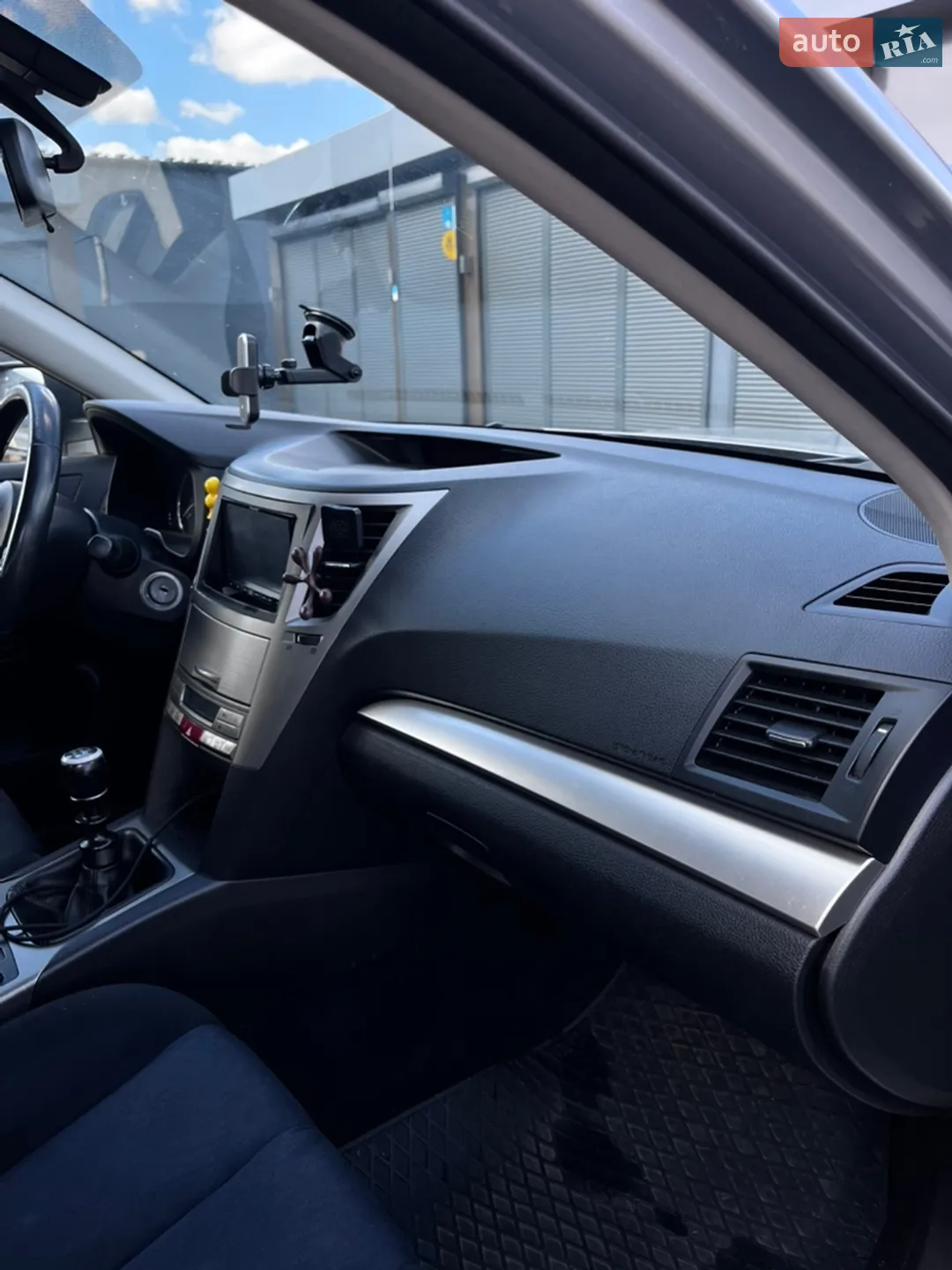 2011 Subaru Outback - мініатюра 13