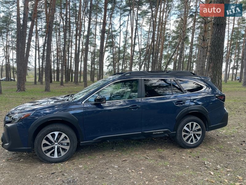 Внедорожник / Кроссовер Subaru Outback 2023 в Сумах